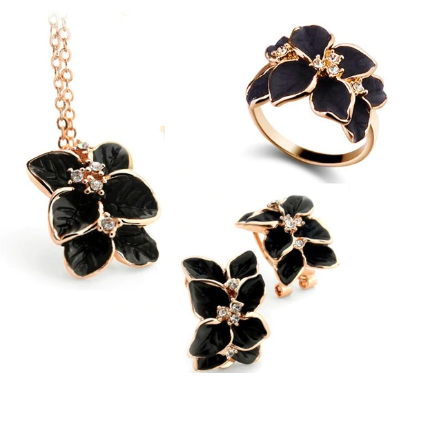 Flowered Rose Gold Plated Austrian Crystal Jewelry Set